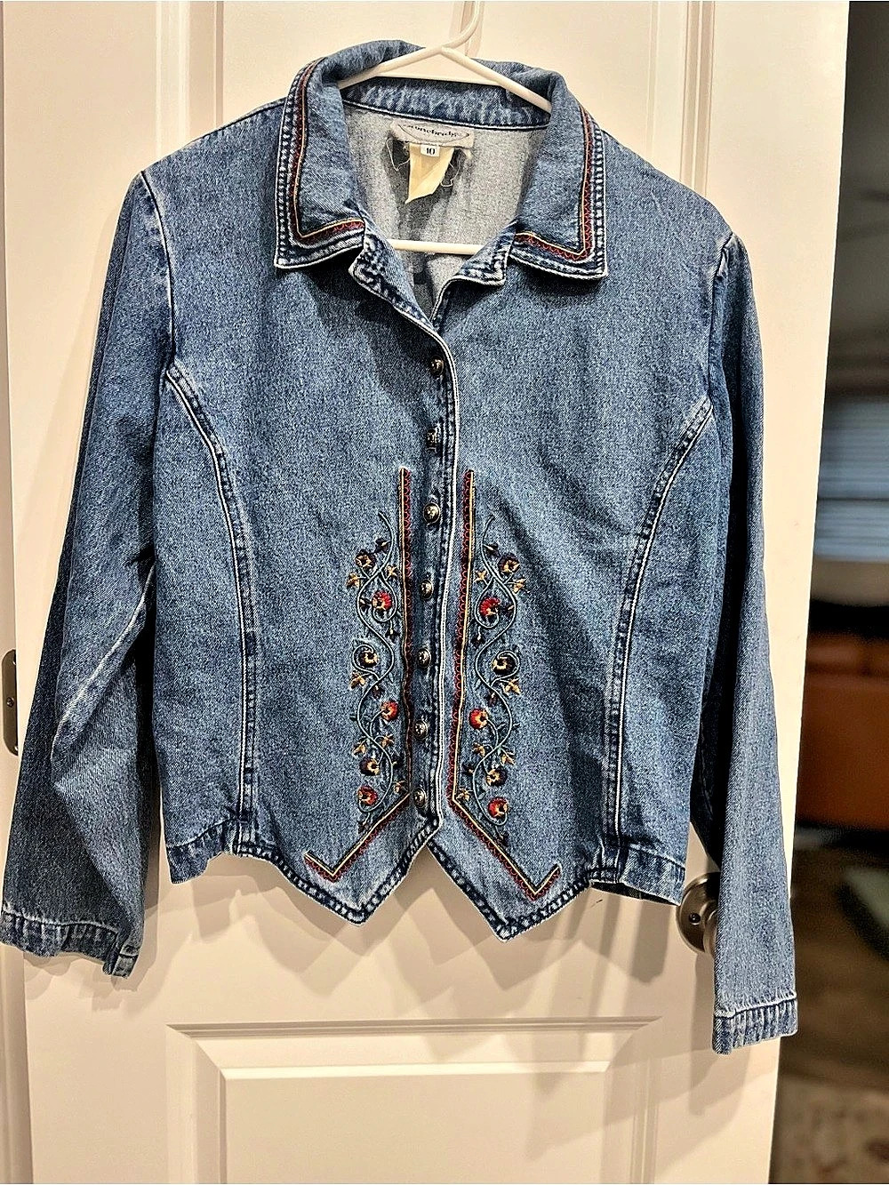 Vintage 1990s Stonebridge Embroidered Floral Denim Jacket